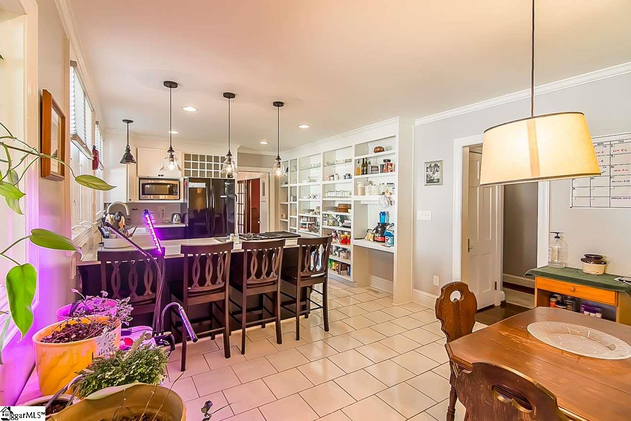 415 North B Street Easley, SC 29640 - Photo 11 of 36 Gallery Image 11