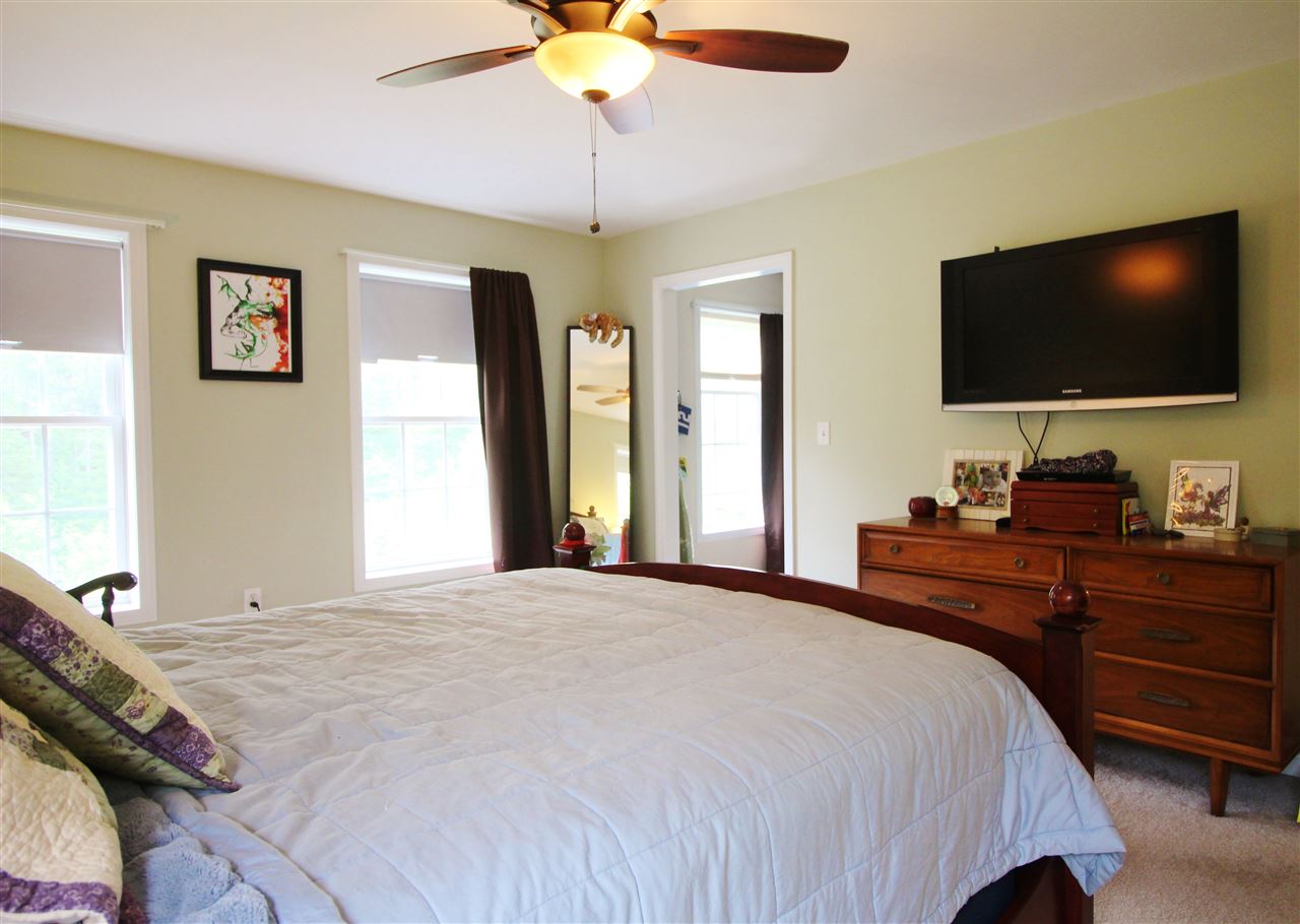 185 Town Farm Road Springfield, NH 03284 - Photo 8 of 19
