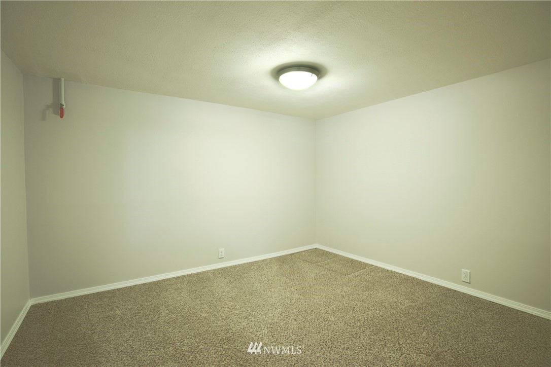 14511 Southeast 114th Place Renton, WA 98059 - Photo 22 of 27