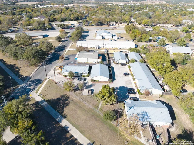 $286,000 | 121 South Plant Avenue, Unit 102, Boerne, TX 78006