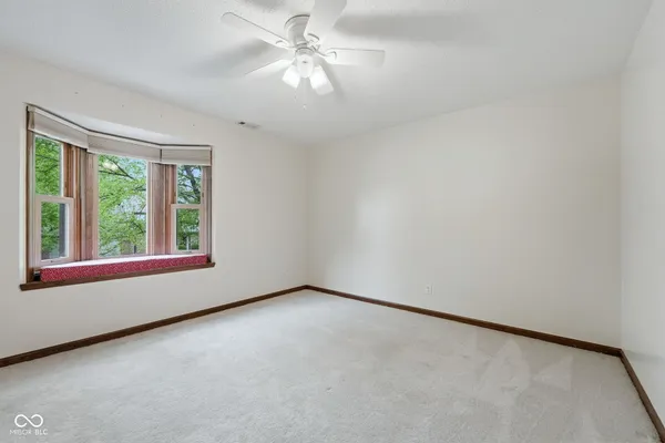 $410,000 | 2701 West Sun Valley Parkway, Muncie, IN 47303