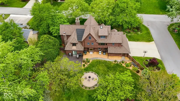 $410,000 | 2701 West Sun Valley Parkway, Muncie, IN 47303