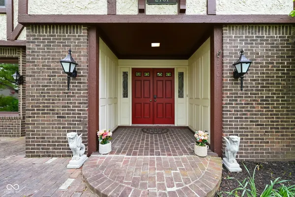 $410,000 | 2701 West Sun Valley Parkway, Muncie, IN 47303
