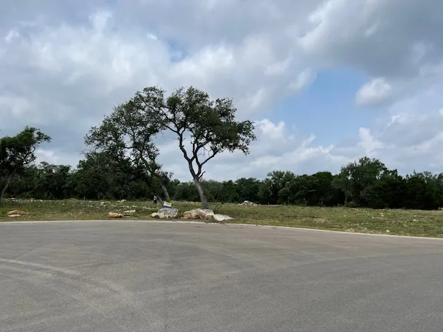 $399,900 | 216 Shelf Rock Road, Georgetown, TX 78628