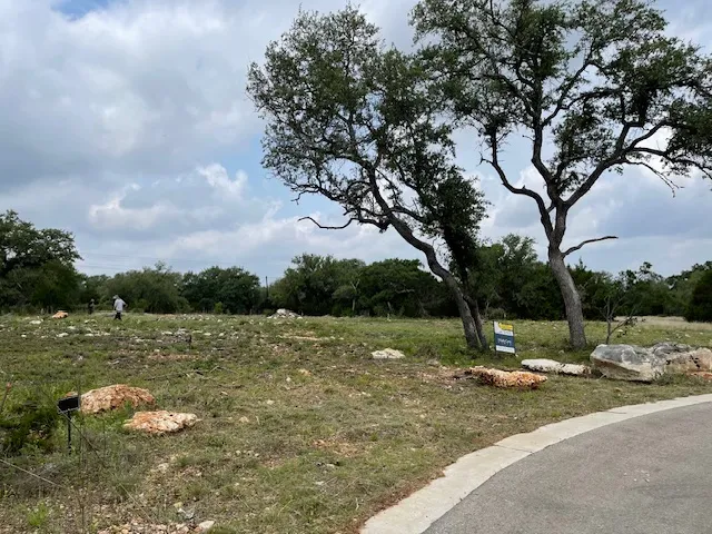 $399,900 | 216 Shelf Rock Road, Georgetown, TX 78628