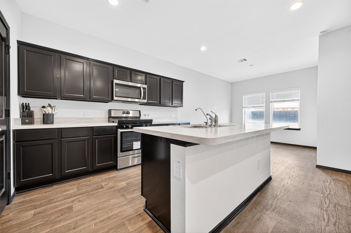 21538 Violet Rdg Road Katy, TX 77449 - Photo 10 of 28