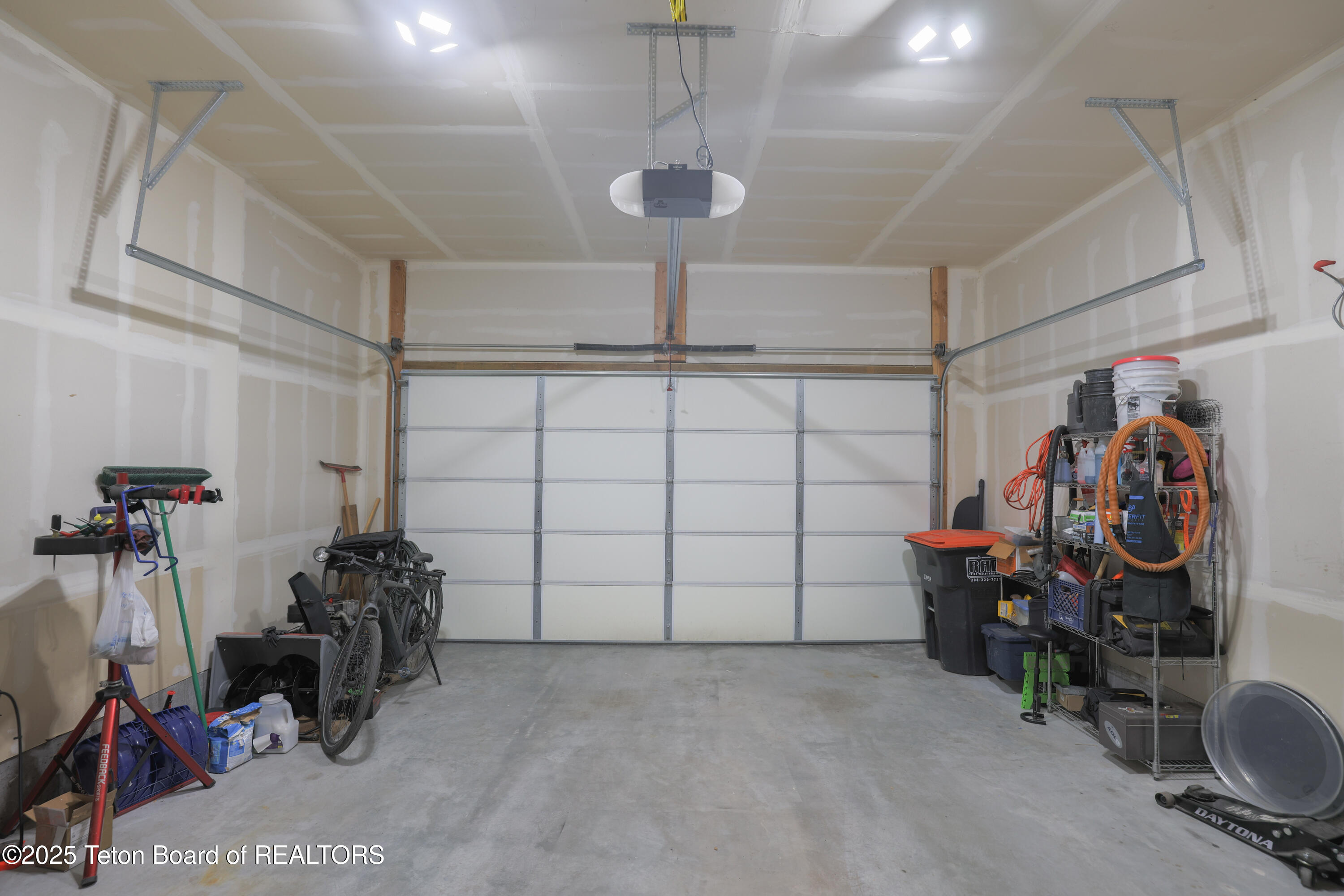 67 Eva Lane, Unit 8 Victor, ID 83455 - Photo 18 of 25 67 Eva Lane #8-17