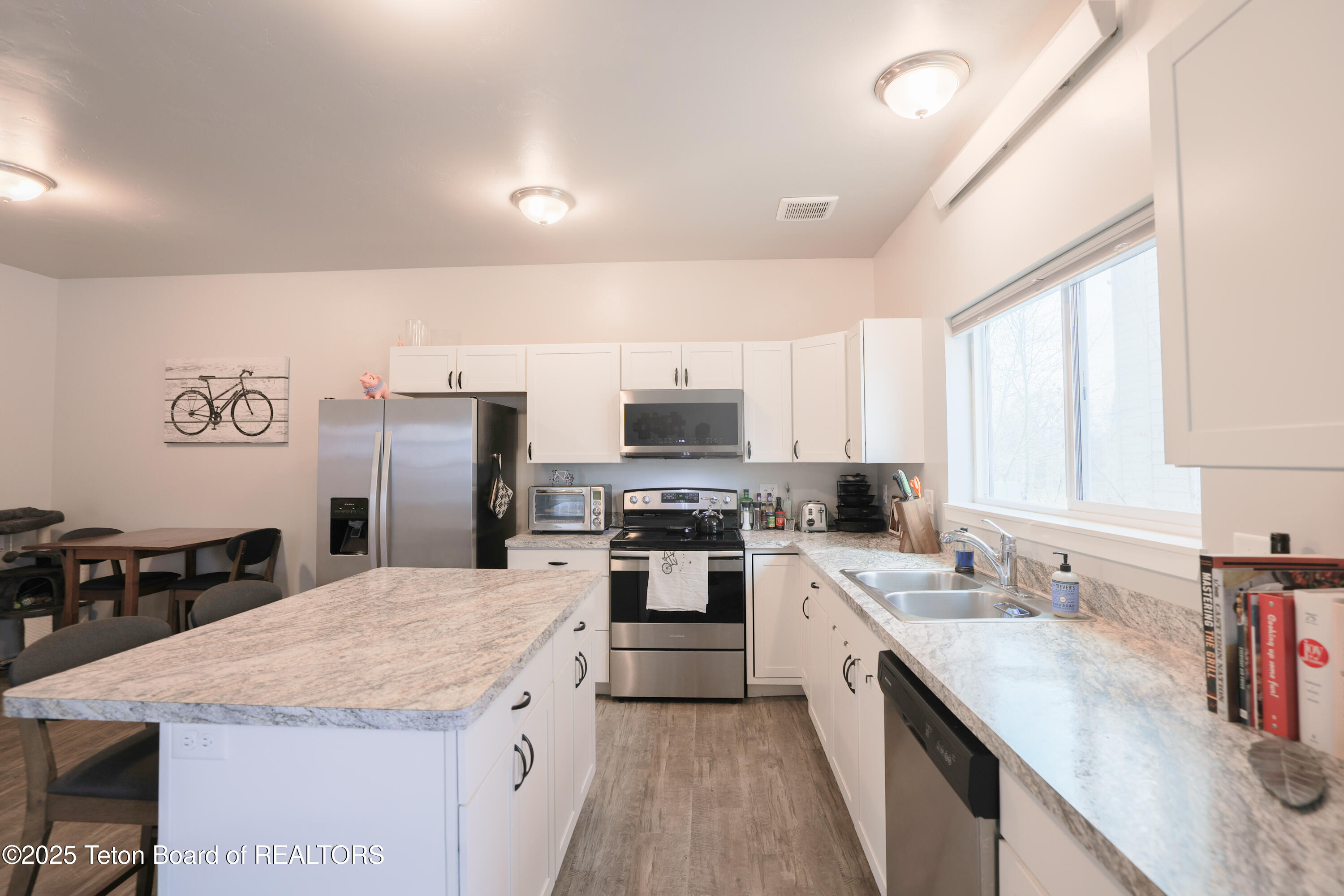 67 Eva Lane, Unit 8 Victor, ID 83455 - Photo 2 of 25 67 Eva Lane #8-22