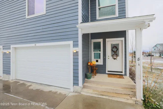 $675,000 | 67 Eva Lane, Unit 8, Victor, ID 83455