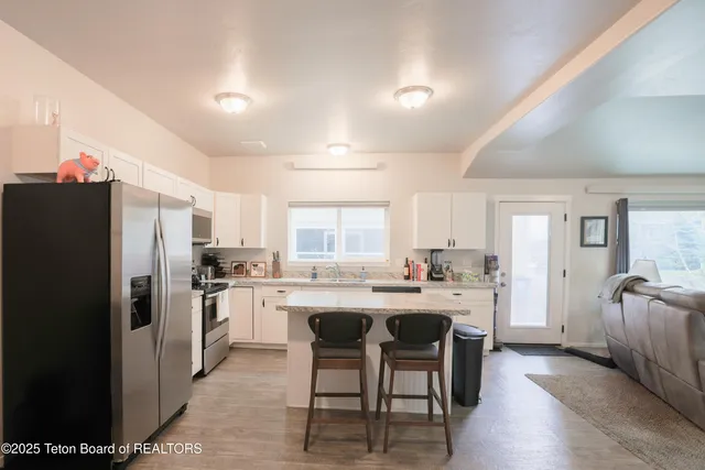 $680,000 | 67 Eva Lane, Unit 8, Victor, ID 83455