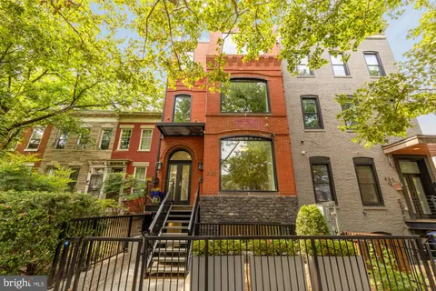 $974,000 | 448 Q Street Northwest, Unit 1, Washington, DC 20001