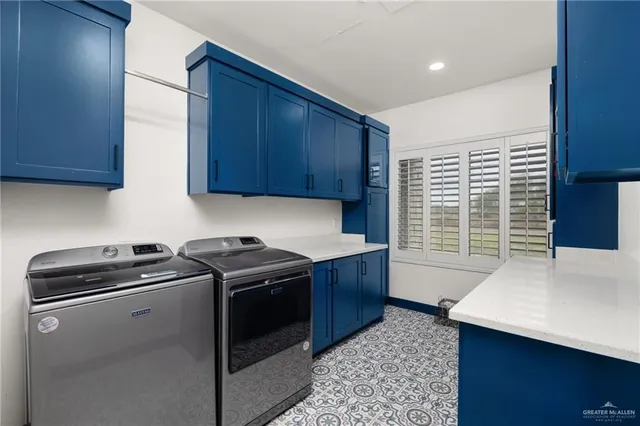 $449,000 | 325 West Palm Drive, Edinburg, TX 78541