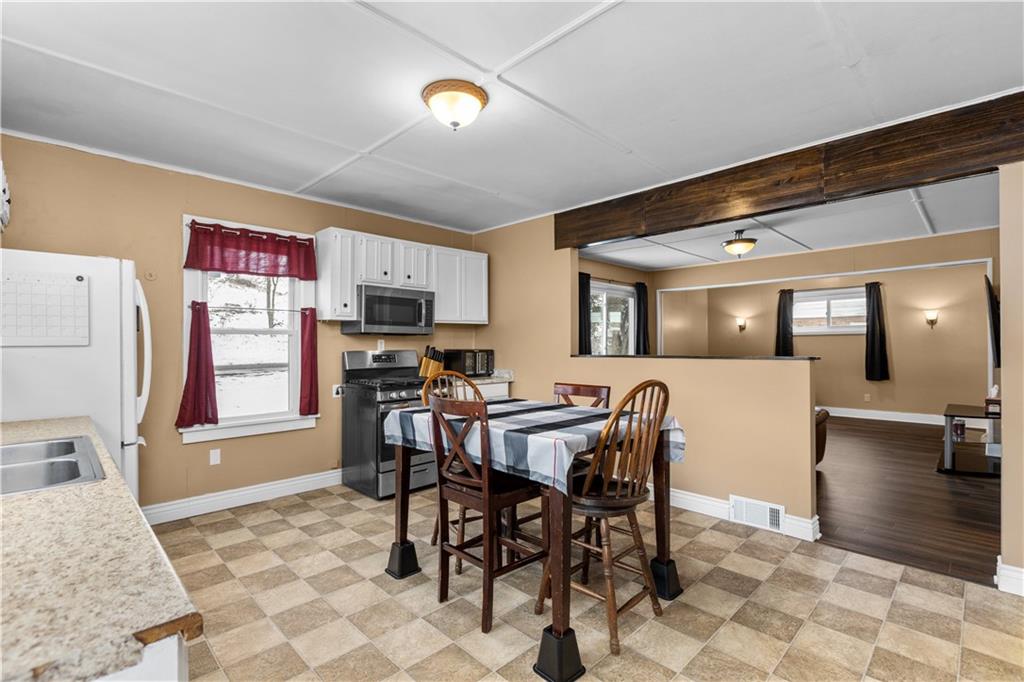 32 Forest Road Ambridge, PA 15003 - Photo 11 of 30 Gallery Image 11