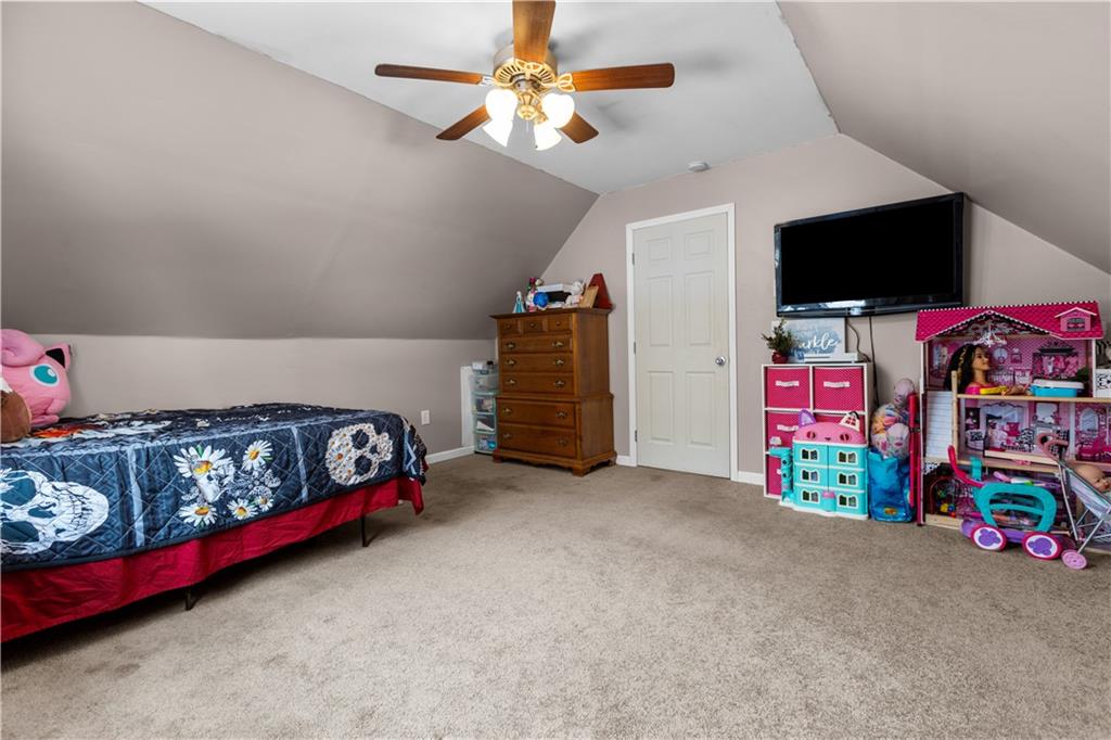 32 Forest Road Ambridge, PA 15003 - Photo 25 of 30 Gallery Image 25