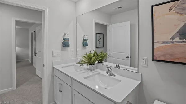 $360,990 | 3000 Middle Creek Lane, Greensboro, NC 27405