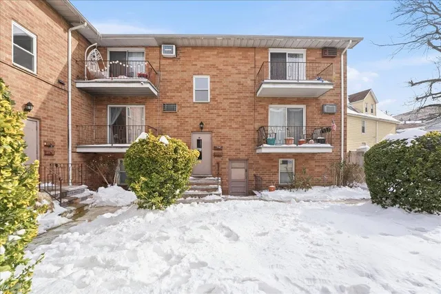 $1,900 | 1614 Union Turnpike, Unit F3, North Bergen, NJ 07047