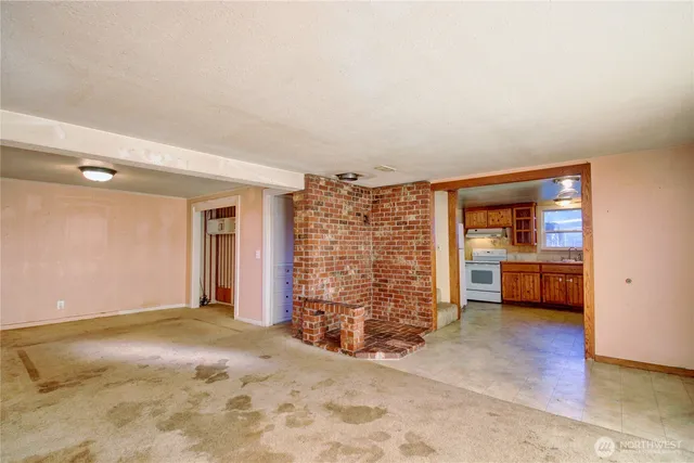 $314,900 | 1040 West Shady Lane, Oak Harbor, WA 98277