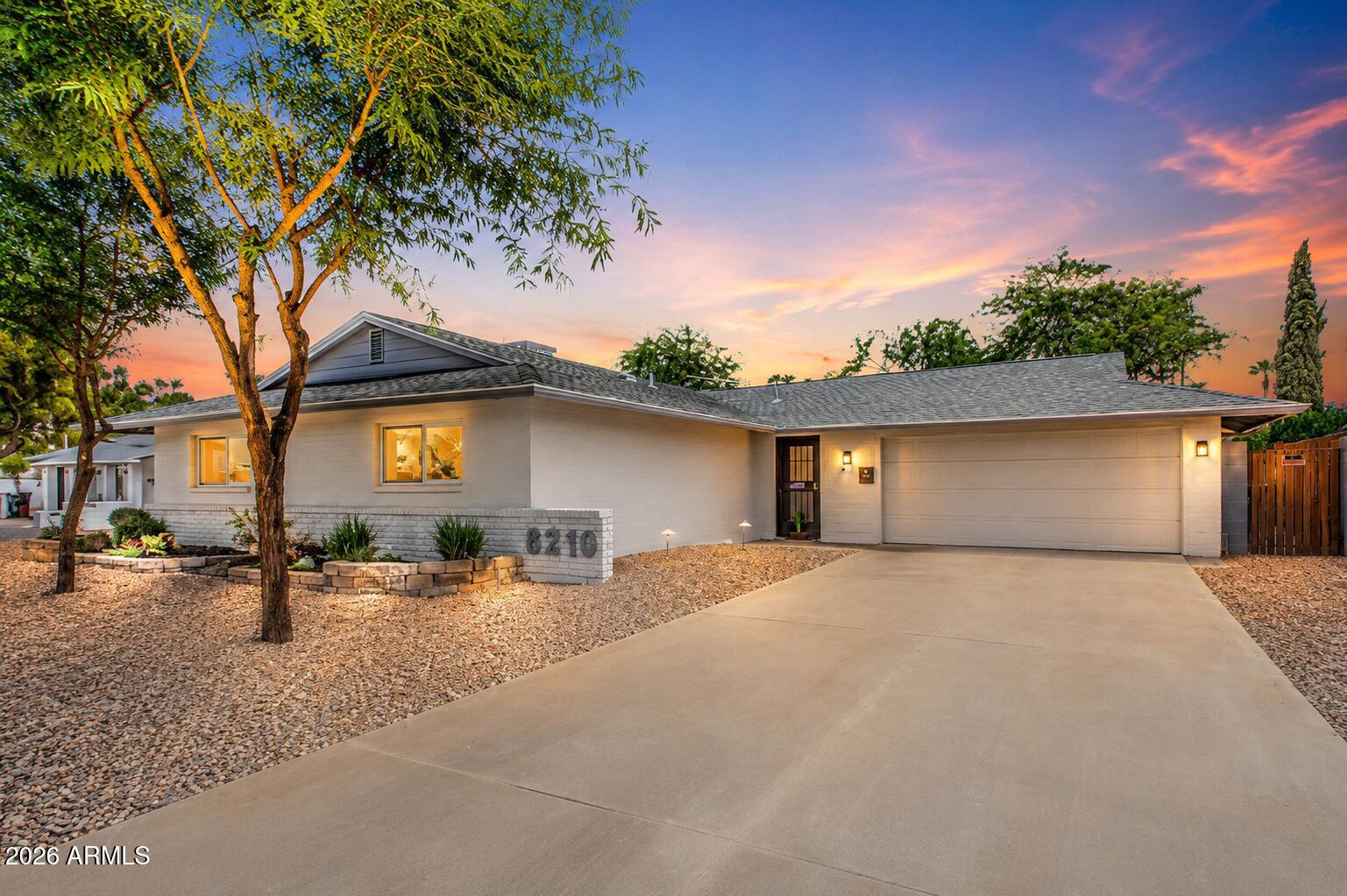 8219 East Valley View Road Scottsdale, AZ 85250 - Photo 1 of 29 Front
