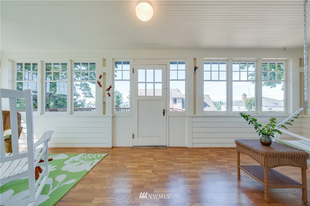 2014 Perry Avenue Bremerton, WA 98310 - Photo 11 of 24 Gallery Image 11