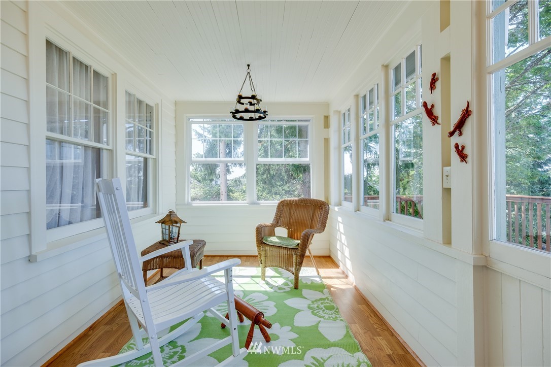 2014 Perry Avenue Bremerton, WA 98310 - Photo 12 of 24 Gallery Image 12