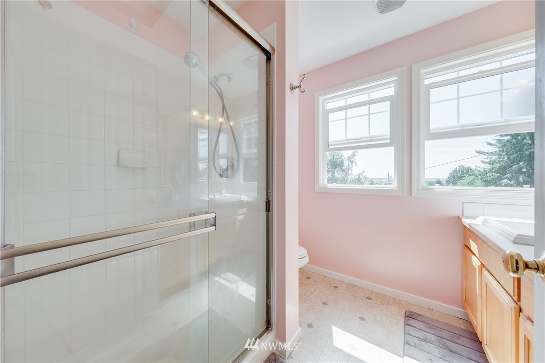 2014 Perry Avenue Bremerton, WA 98310 - Photo 21 of 24 Gallery Image 21