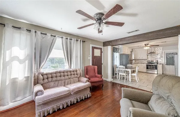 $130,000 | 201 Davis Drive, Pineville, LA 71360
