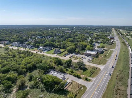 $199,999 | 208 Village Way, Argyle, TX 76226