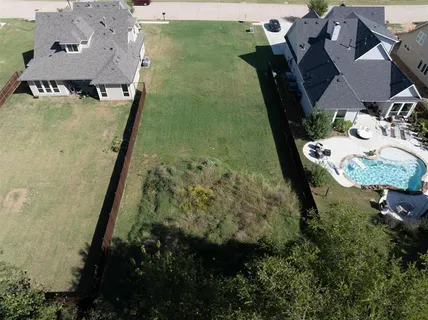 $199,999 | 208 Village Way, Argyle, TX 76226