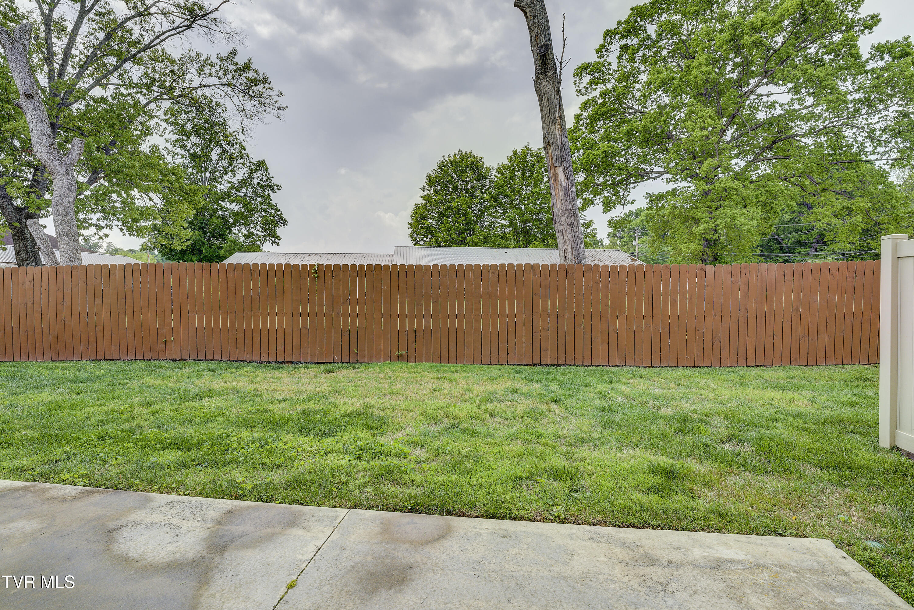 575 Boring Chapel Road, Unit 31 Johnson City, TN 37615 - Photo 5 of 50 BoringChapel31--36