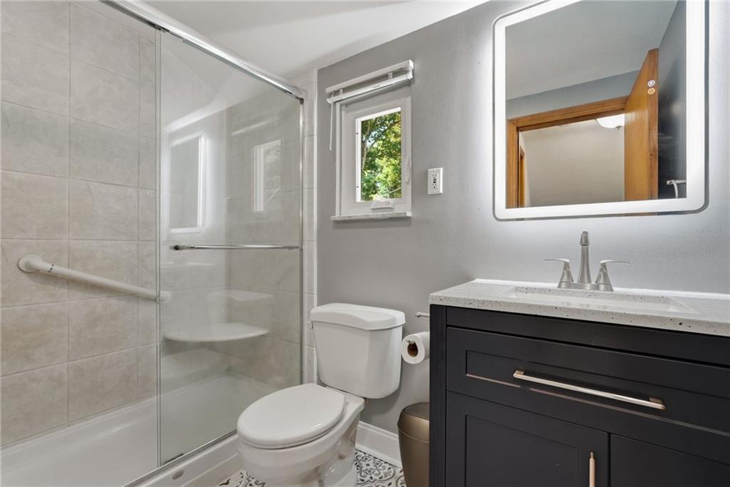 215 Forest Hills Road Pittsburgh, PA 15221 - Photo 23 of 47 Gallery Image 23