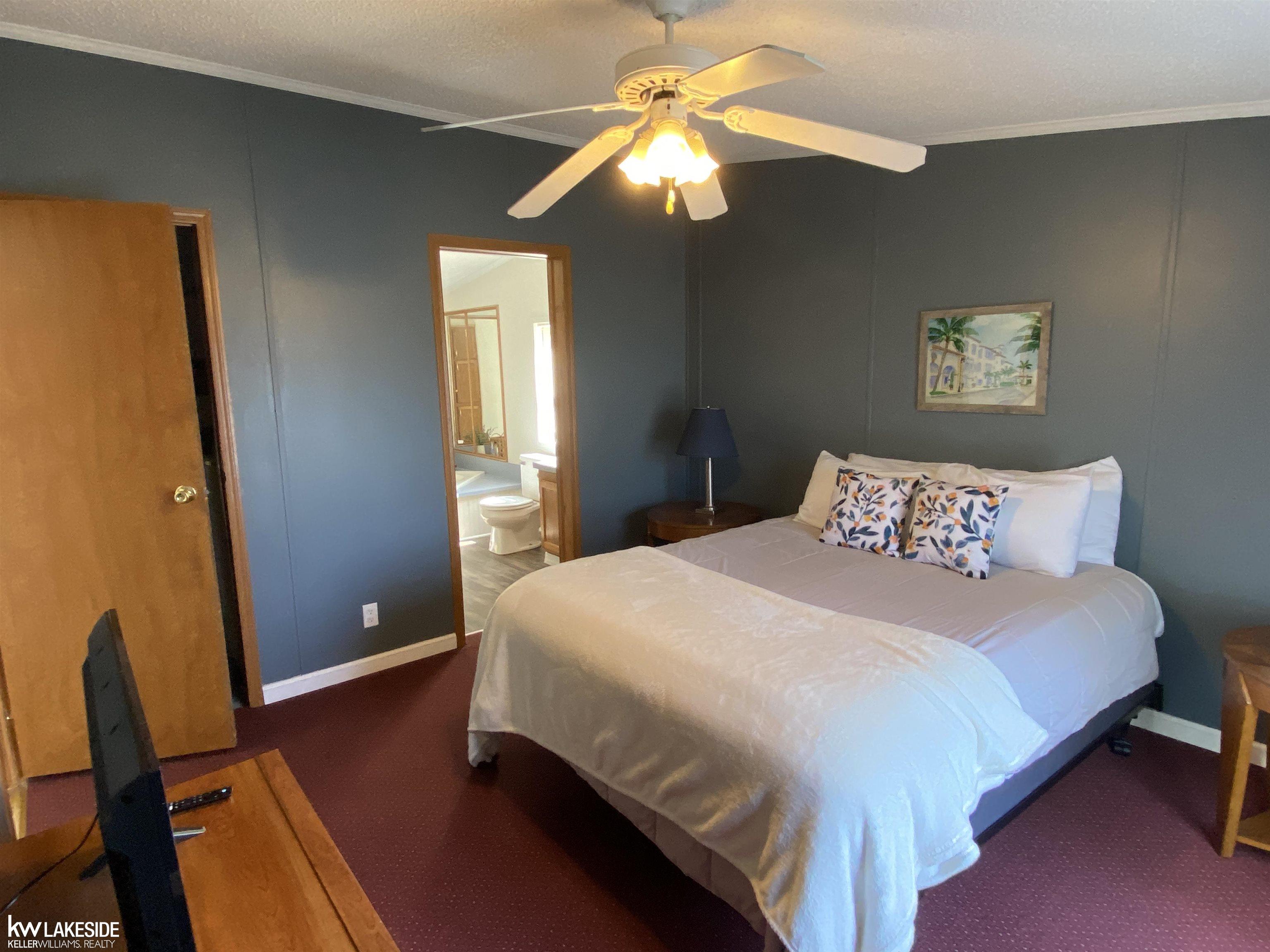 5999 Port Austin Road Caseville, MI 48725 - Photo 16 of 22 50139014-35a1c873-25d4-43c6-8304-c6baf481aa00.JPG