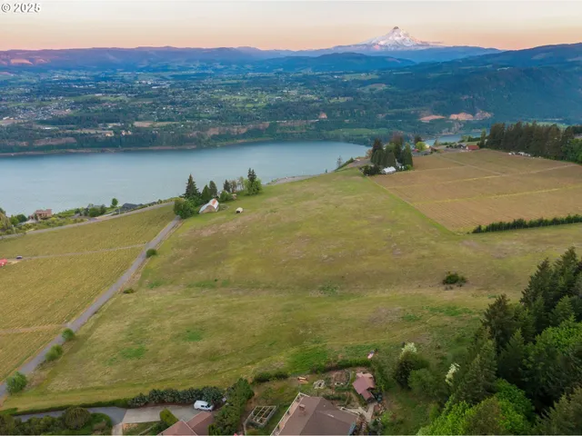 $3,900,000 | 11 Wess Road, Underwood, WA 98651