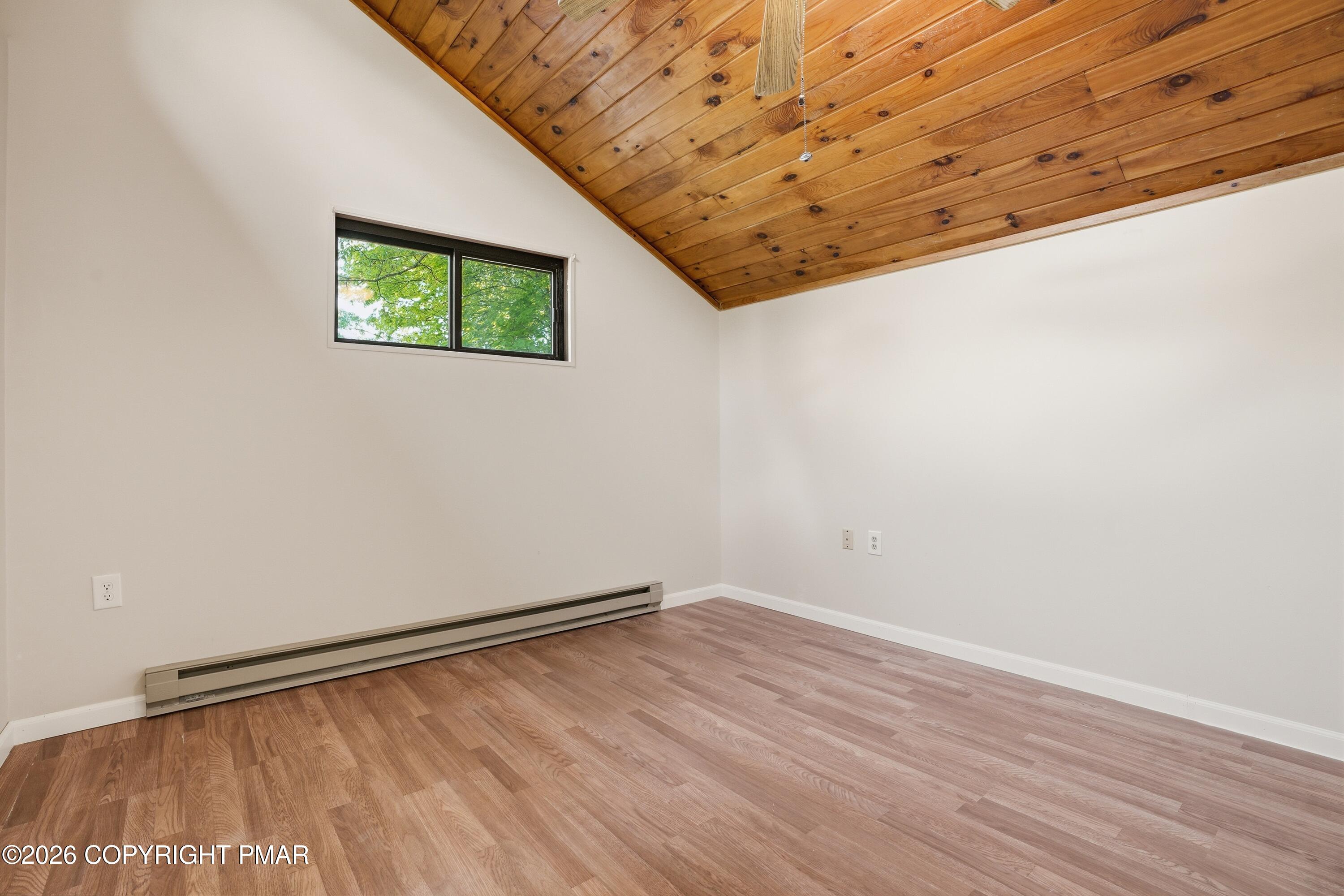 107 Morris Place Bushkill, PA 18324 - Photo 29 of 52 Bedroom