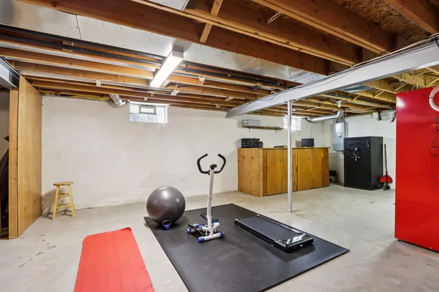 $525,000 | N73W15968 Alpine Lane, Menomonee Falls, WI 53051