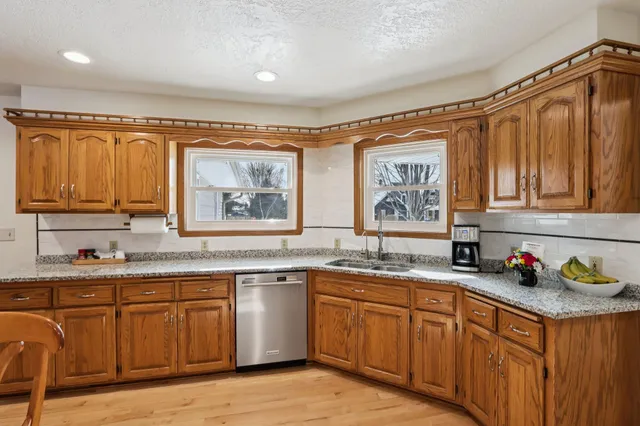 $525,000 | N73W15968 Alpine Lane, Menomonee Falls, WI 53051