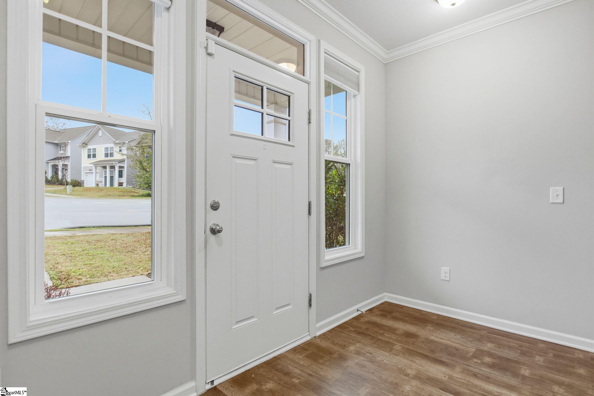 101 Wheaton Court Simpsonville, SC 29680 - Photo 2 of 37