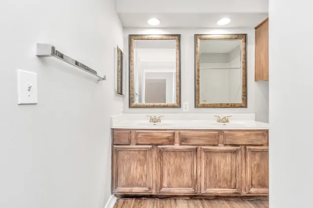 $1,842 | 1600 Eldridge Parkway, Unit 1202, Houston, TX 77077