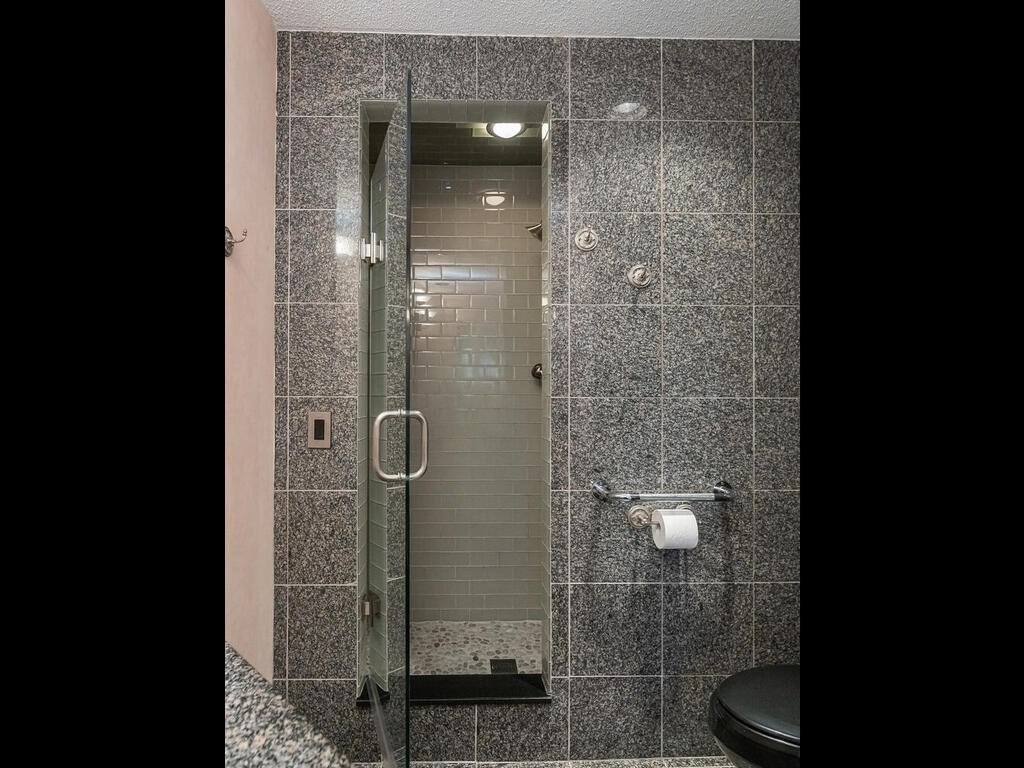 321 Ardsley Road Longmeadow, MA 01106 - Photo 30 of 42 a bathroom with a shower