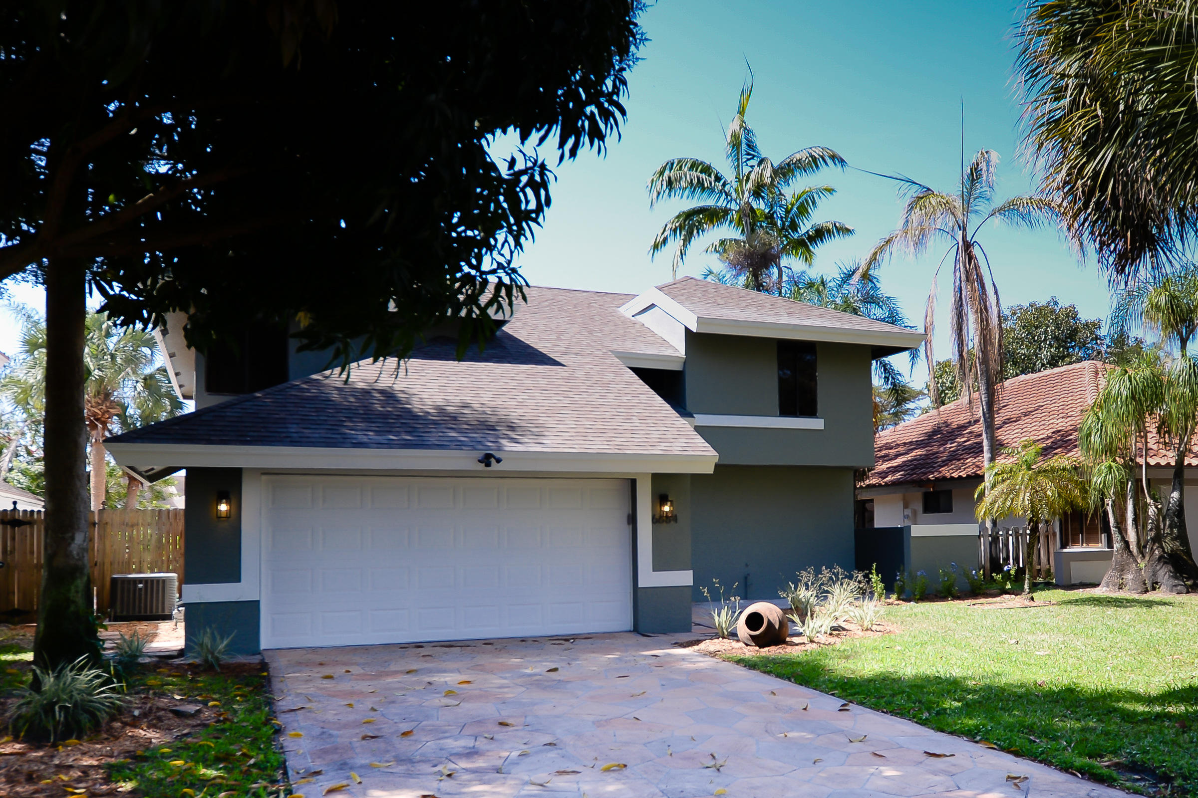 6684 Sweet Maple Lane Boca Raton, FL 33433 - Photo 3 of 54 03-LR-7651