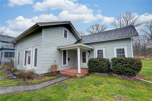 $219,900 | 50 Temple Street, Avon, NY 14414