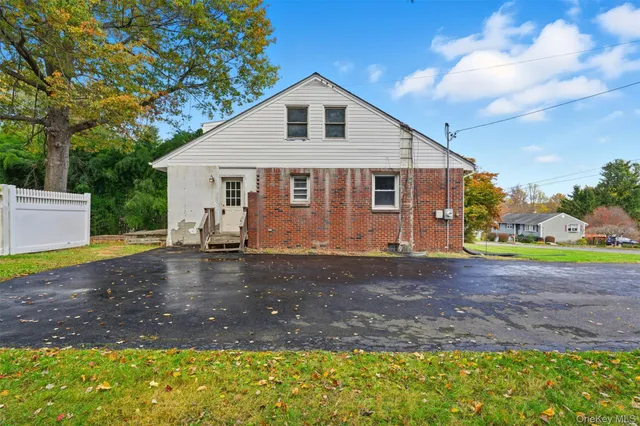 $469,000 | 137 Overlook Drive, Mahopac, NY 10541