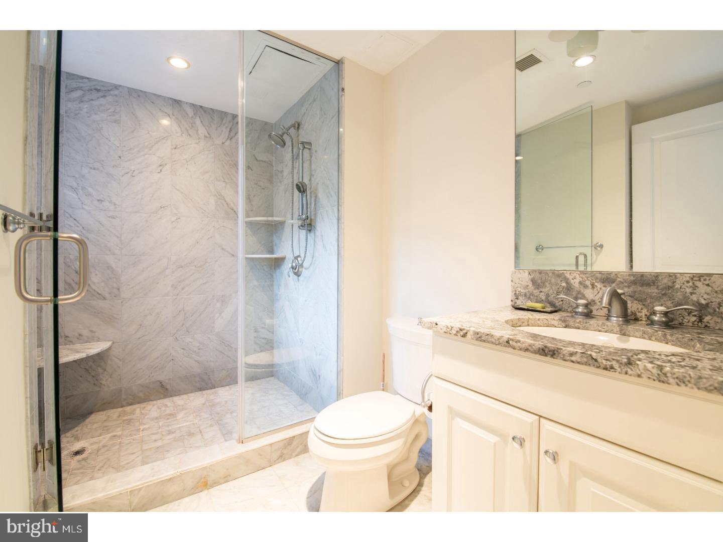 1701 Locust Street, Unit 1517 Philadelphia, PA 19103 - Photo 7 of 16