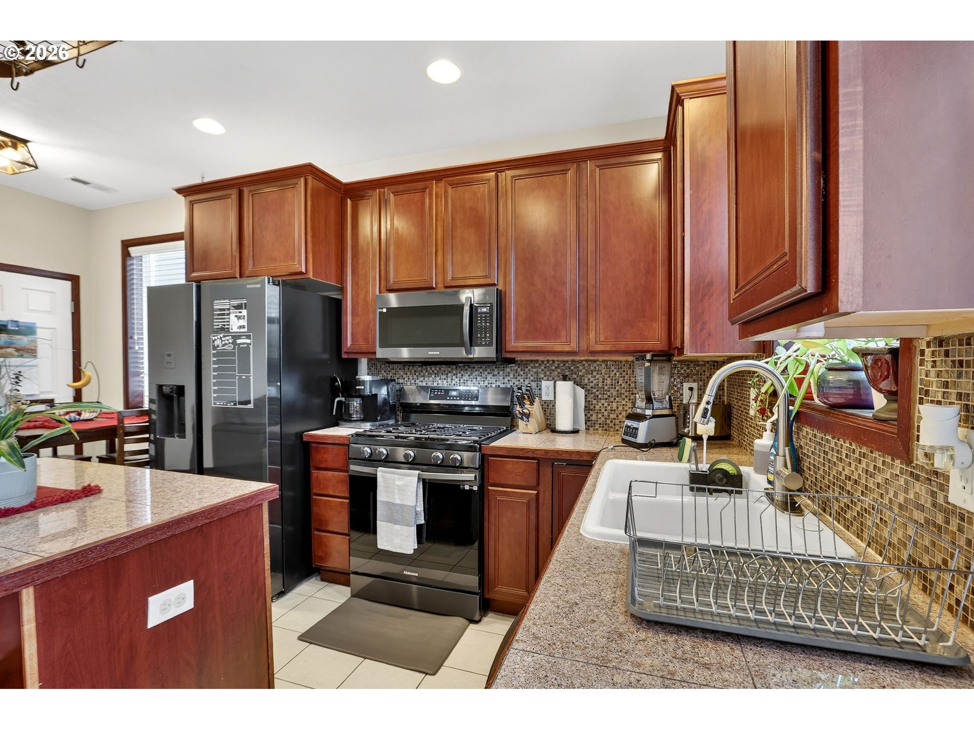 810 East 9th Street, Unit B5 Newberg, OR 97132 - Photo 6 of 21