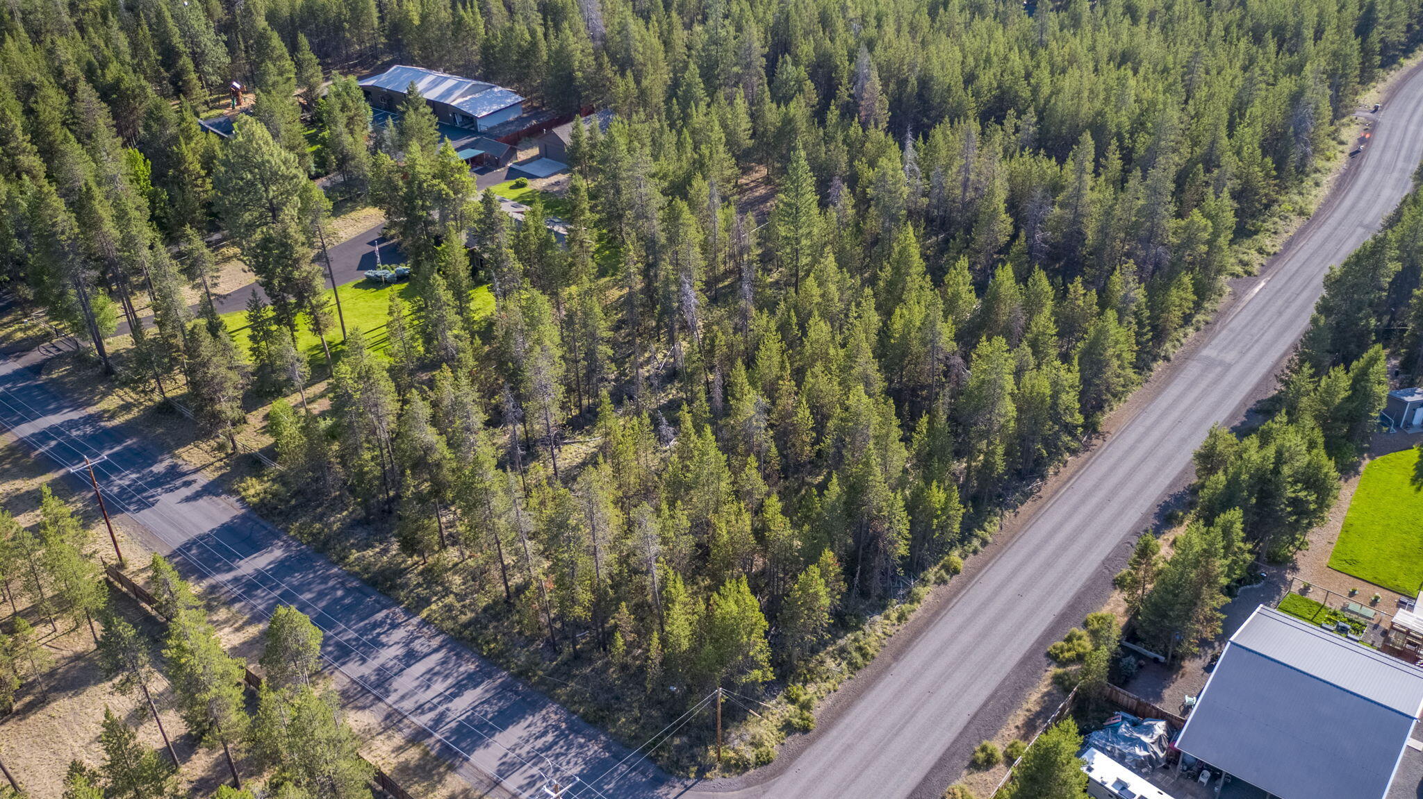 55015 Tamarack Road Bend, OR 97707 - Photo 8 of 12 8-web-or-mls-DJI_0312