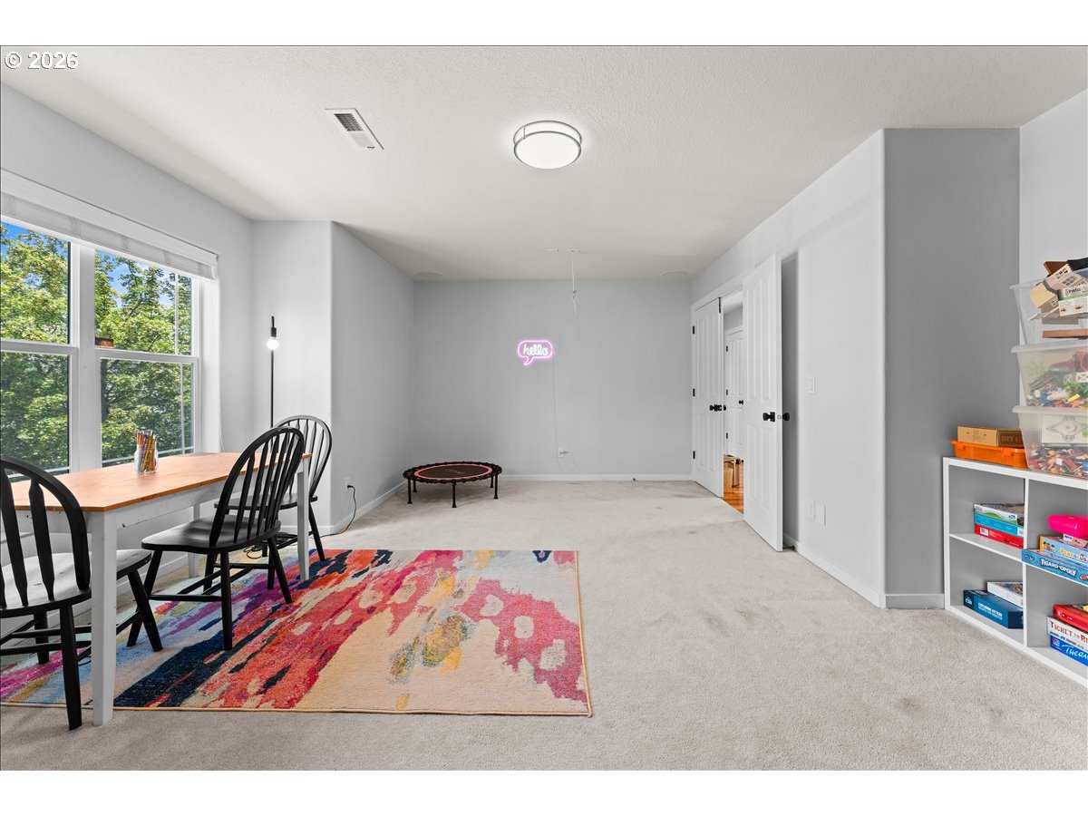 12996 Southwest Hazelcrest Way Portland, OR 97224 - Photo 40 of 48