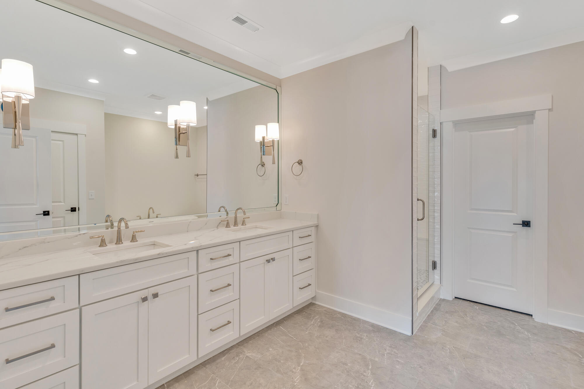 877 Cranes Cp Trail, Unit 2A Chattanooga, TN 37405 - Photo 27 of 37 877-Cranes-Camp-Tril-MLS-Photos-24