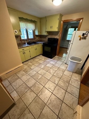 98 Mason Road Dudley, MA 01571 - Photo 16 of 35 Gallery Image 16