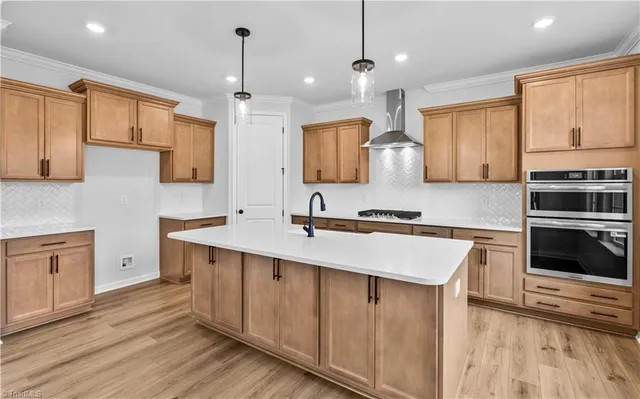 $579,000 | 5502 Penguin Drive, Summerfield, NC 27358