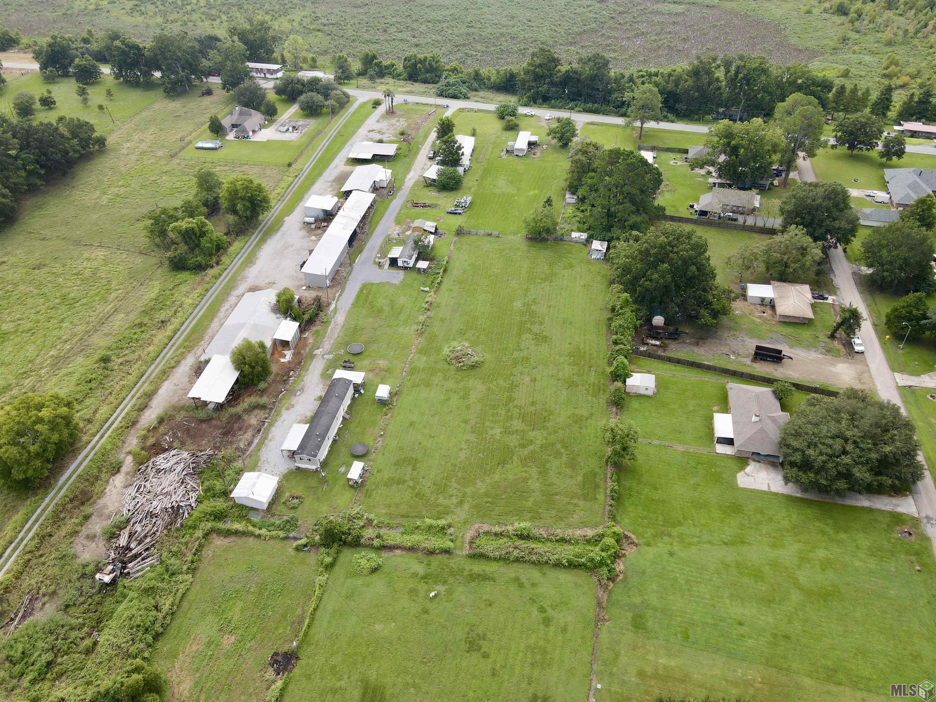 15261-15245 Chenal Road Jarreau, LA 70749 - Photo 2 of 7