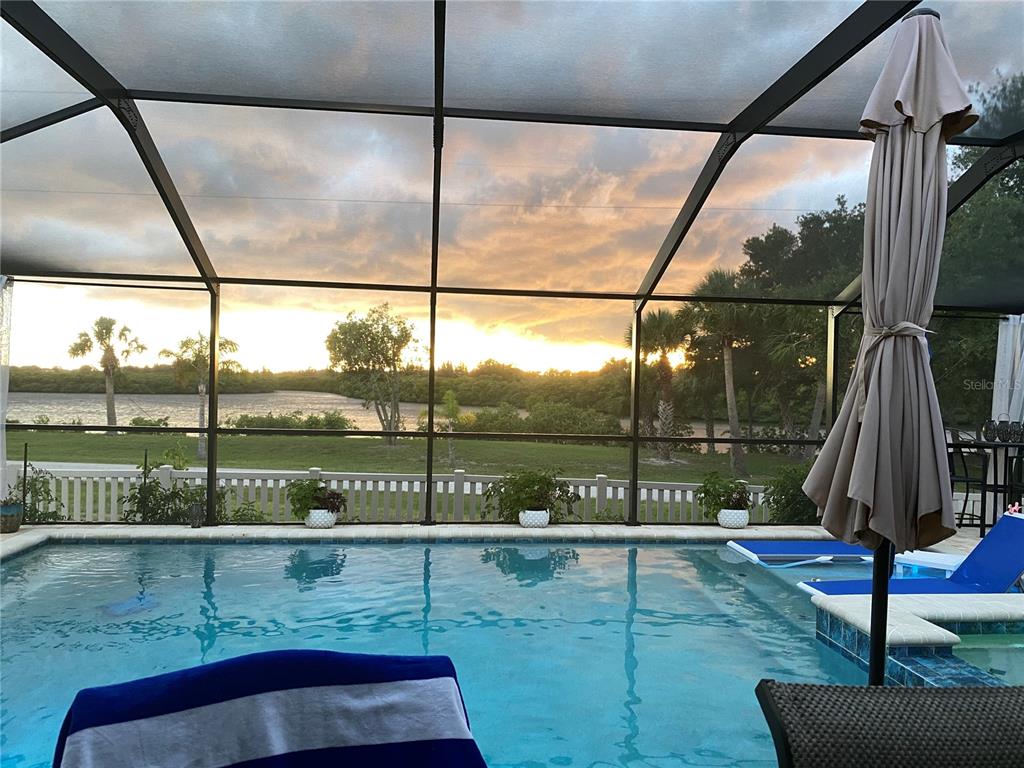 809 Timeless Moss Drive Ruskin, FL 33570 - Photo 4 of 76